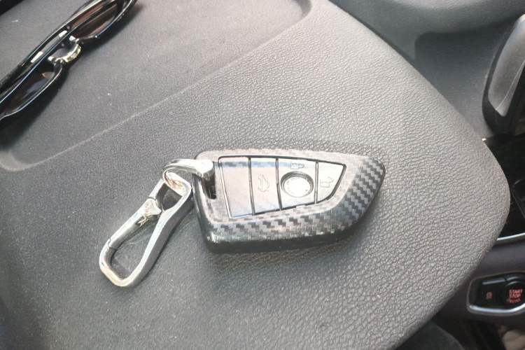 Used BMW X1 2020 sDrive20Li Premium Edition Vehicle Key