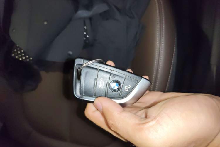 Used BMW X1 2020 xDrive25Li Luxury Edition Vehicle Key