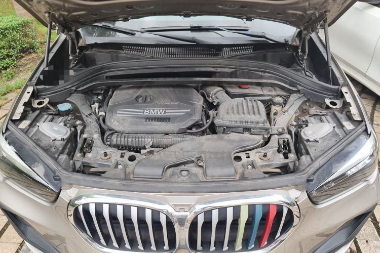 Used BMW X1 2020 sDrive25Li Leading Model Engine Bay