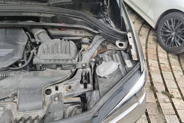 Used BMW X1 2020 sDrive25Li Leading Model Engine Bay Left