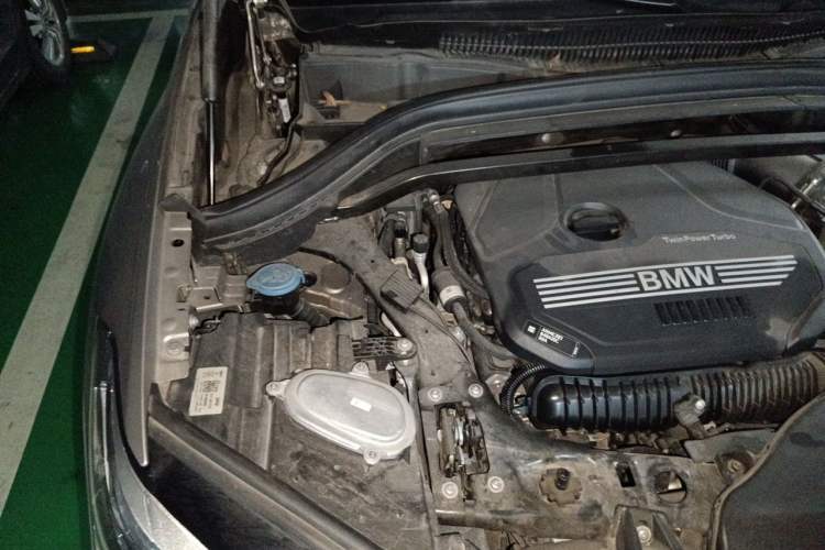 Used BMW X1 2020 sDrive25Li Leading Model Engine Bay Right
