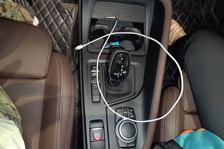Used BMW X1 2020 sDrive25Li Leading Model Gear Lever