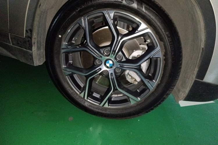 Used BMW X1 2020 sDrive25Li Leading Model Right Front Wheel Hub