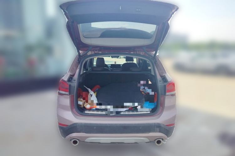 Used BMW X1 2020 xDrive25Li Luxury Edition Trunk