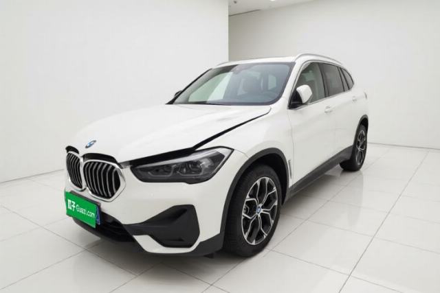 BMW X1 2020 sDrive25Li Leading Model usado