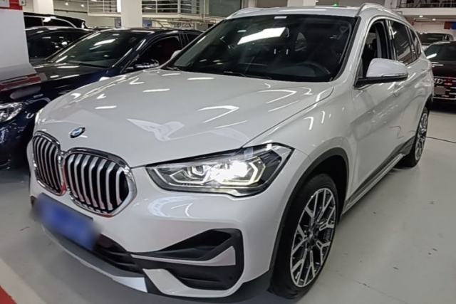 Ojetý BMW X1 2020 xDrive25Li Luxury Edition