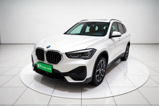 Ojetý BMW X1 2020 sDrive25Li Leading Model