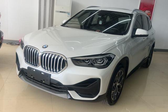 Ojetý BMW X1 2020 sDrive25Li Leading Model