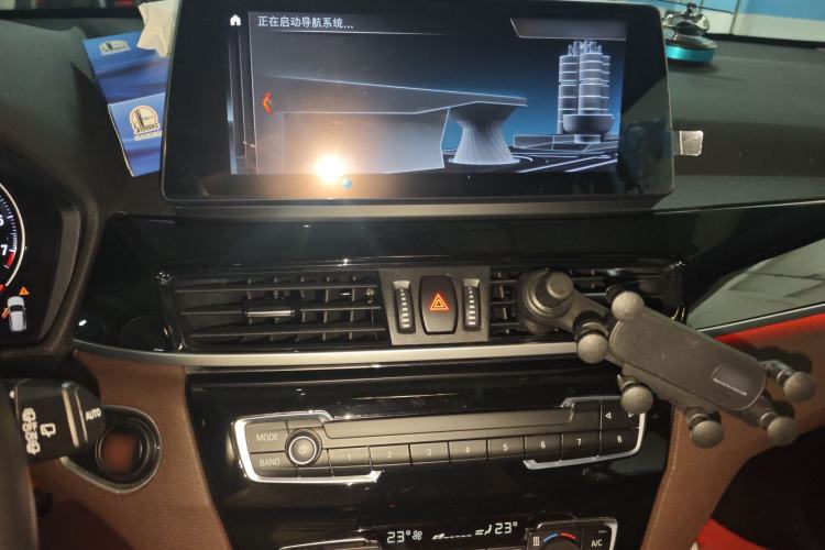 Used BMW X1 2020 sDrive20Li Premium Edition Audio And AC Panel