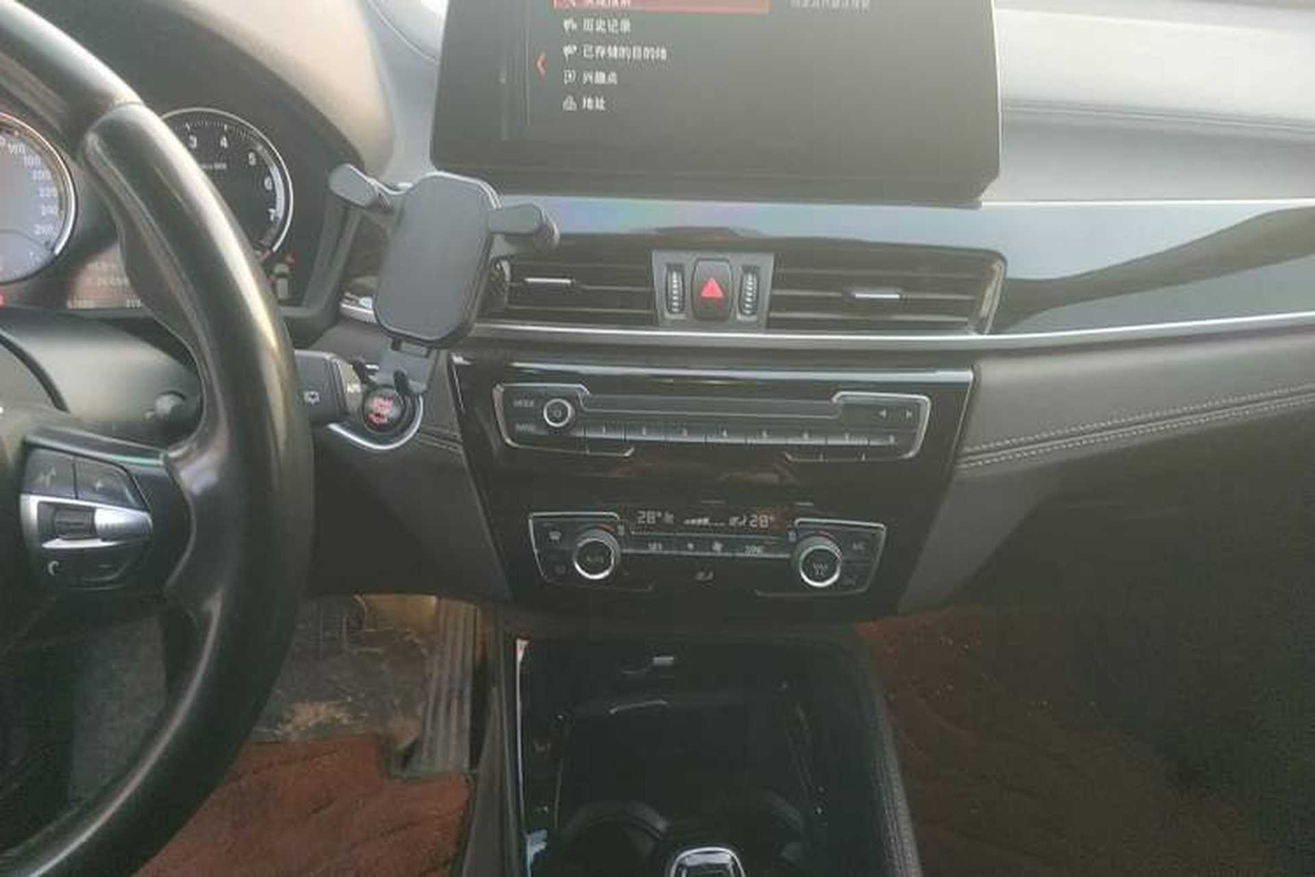 Used BMW X1 2020 xDrive25Li Luxury Edition Audio And AC Panel