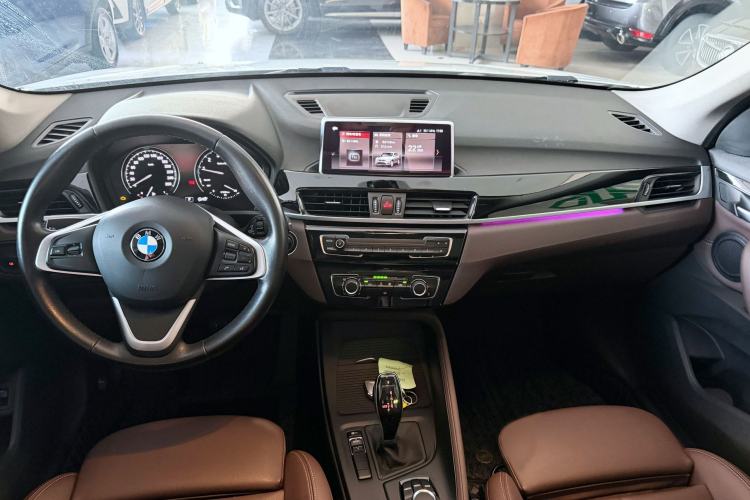 Used BMW X1 2020 sDrive20Li Fashion Model Audio And AC Panel