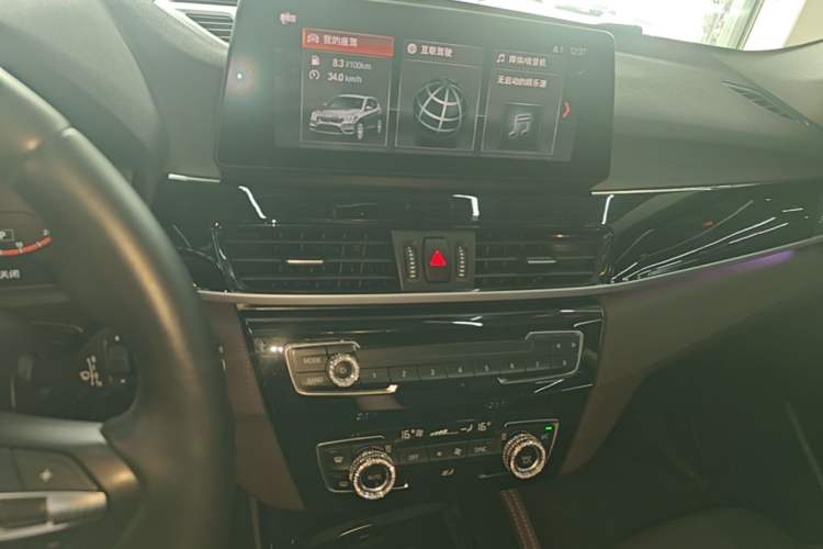 Used BMW X1 2020 sDrive20Li Premium Edition Audio And AC Panel