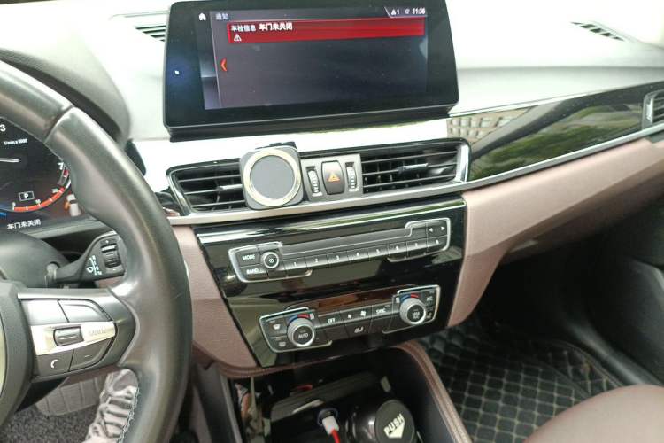 Used BMW X1 2020 sDrive20Li Premium Edition Audio And AC Panel