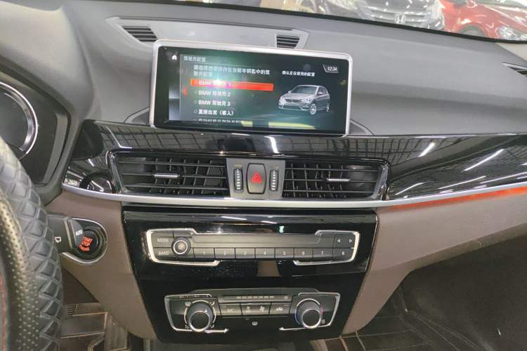 Used BMW X1 2020 sDrive20Li Fashion Model Audio And AC Panel
