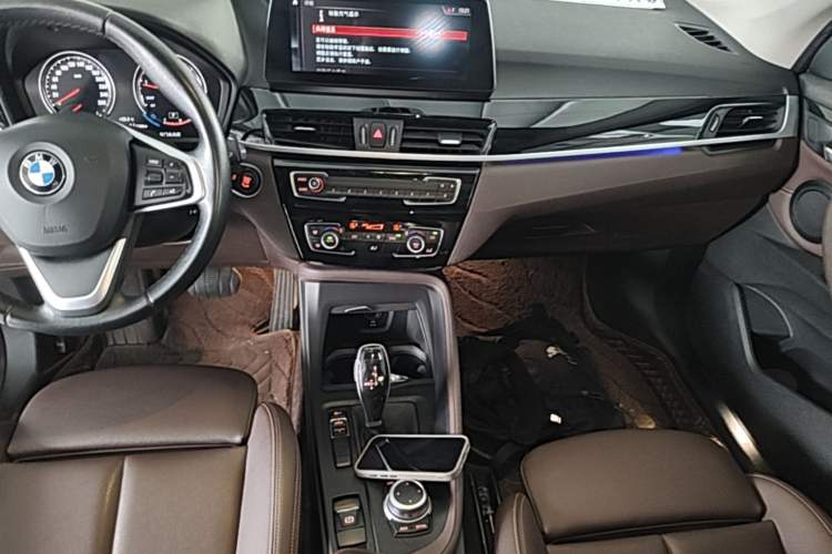 Used BMW X1 2020 sDrive25Li Leading Model Audio And AC Panel