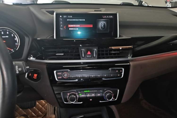 Used BMW X1 2020 sDrive20Li Fashion Model Audio And AC Panel