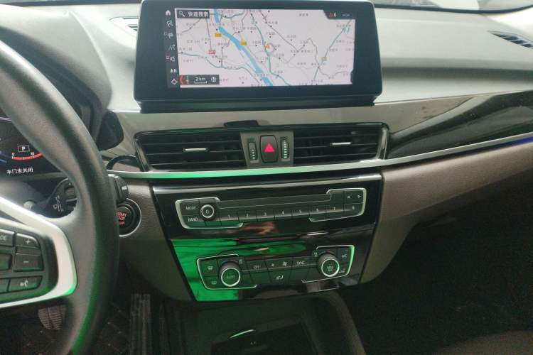 Used BMW X1 2020 sDrive25Li Leading Model Audio And AC Panel