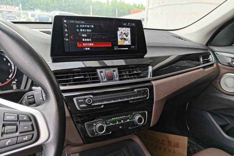 Used BMW X1 2020 sDrive20Li Fashion Model Audio And AC Panel