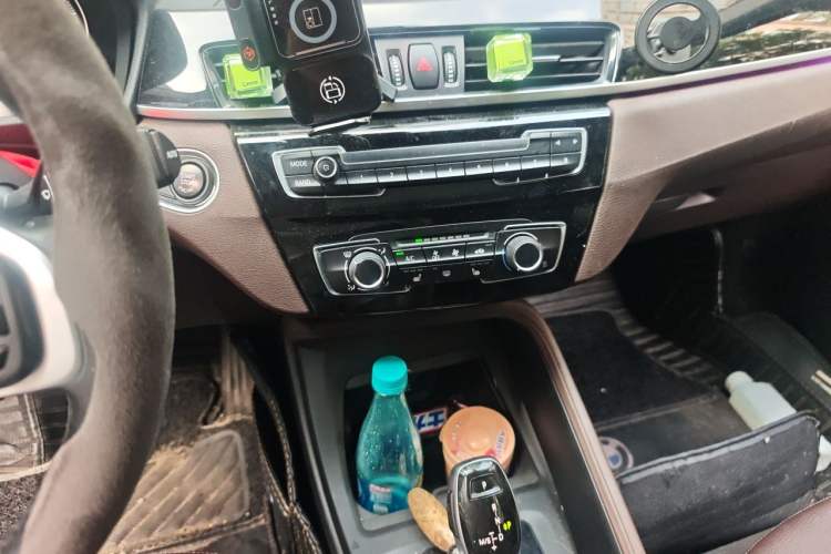 Used BMW X1 2020 sDrive20Li Fashion Model Audio And AC Panel