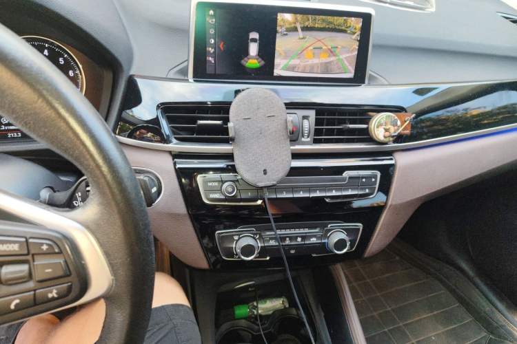 Used BMW X1 2020 sDrive20Li Fashion Model Audio And AC Panel
