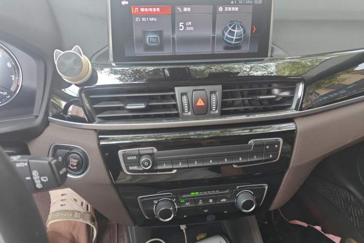 Used BMW X1 2020 sDrive20Li Fashion Model Audio And AC Panel