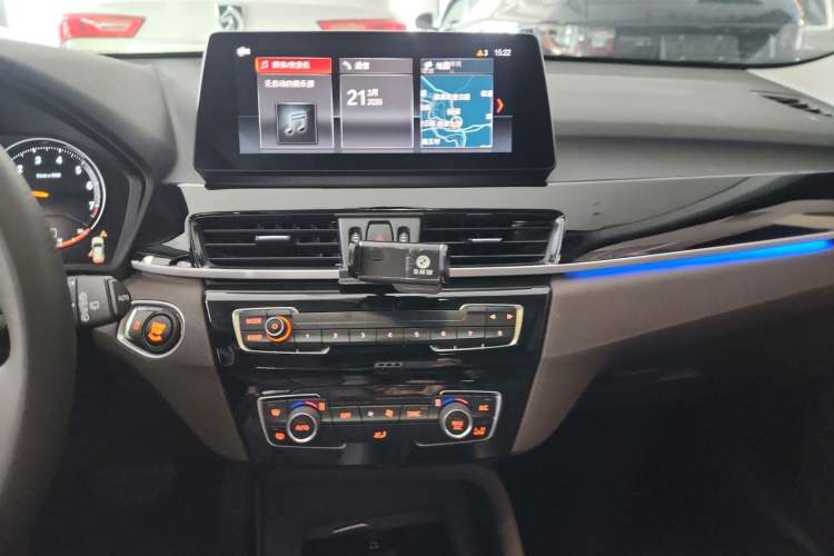 Used BMW X1 2020 sDrive25Li Leading Model Audio And AC Panel