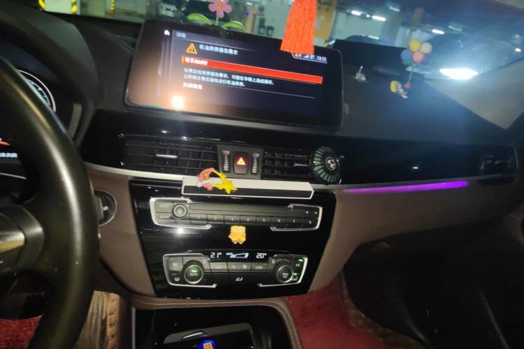 Used BMW X1 2020 sDrive20Li Premium Edition Audio And AC Panel