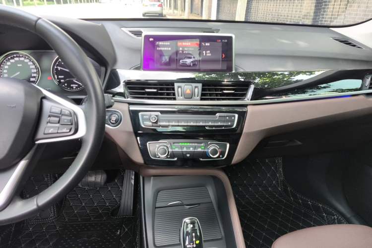 Used BMW X1 2020 sDrive20Li Fashion Model Audio And AC Panel