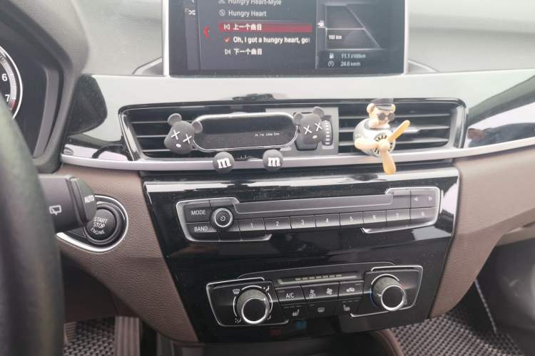 Used BMW X1 2020 sDrive20Li Fashion Model Audio And AC Panel