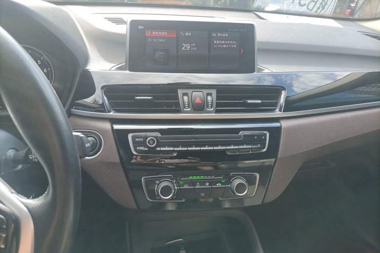 Used BMW X1 2020 sDrive20Li Fashion Model Audio And AC Panel