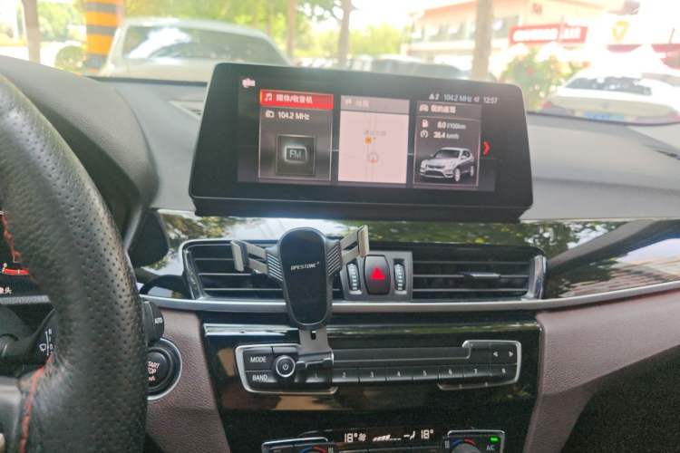 Used BMW X1 2020 sDrive20Li Premium Edition Audio And AC Panel