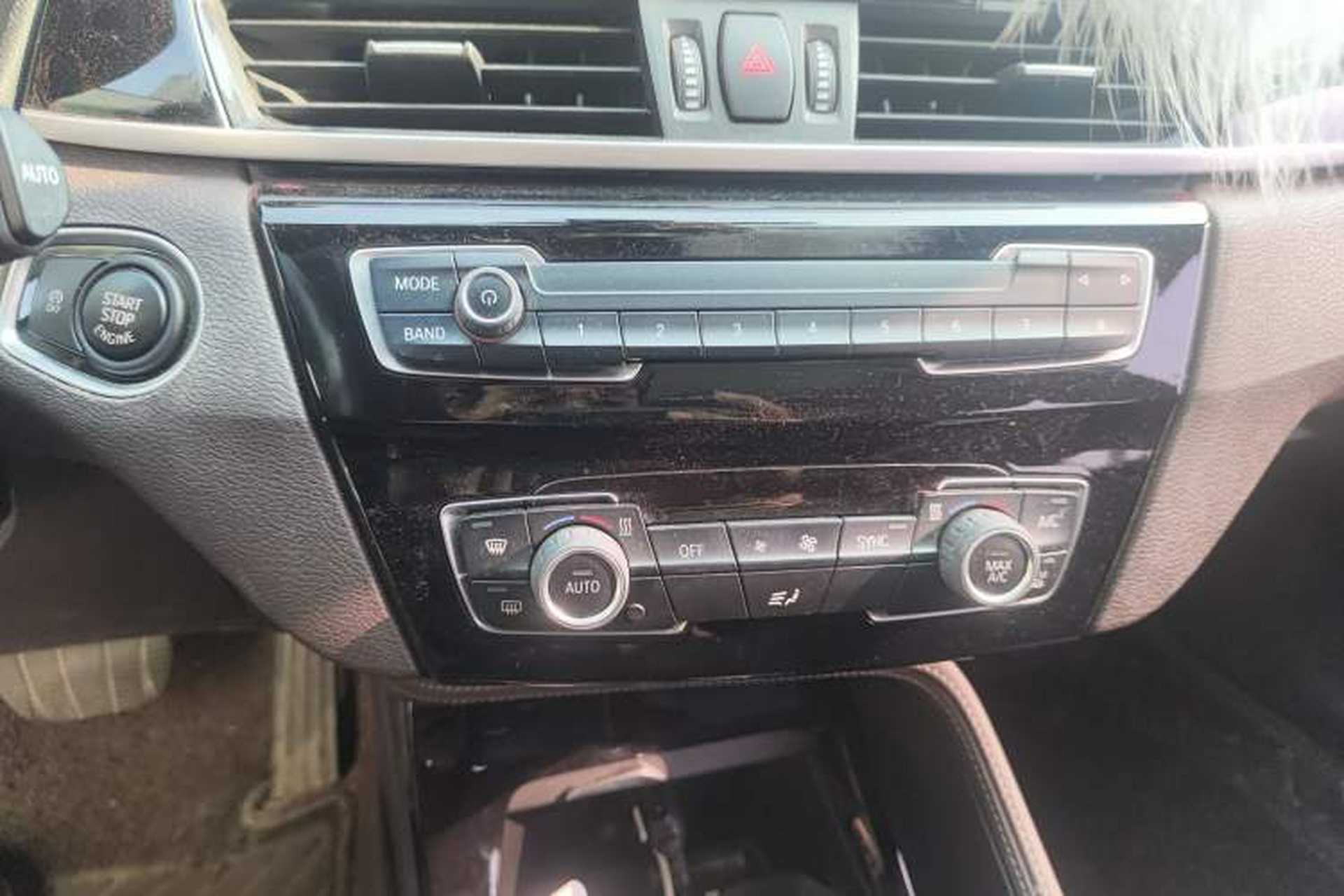 Used BMW X1 2020 sDrive20Li Premium Edition Audio And AC Panel