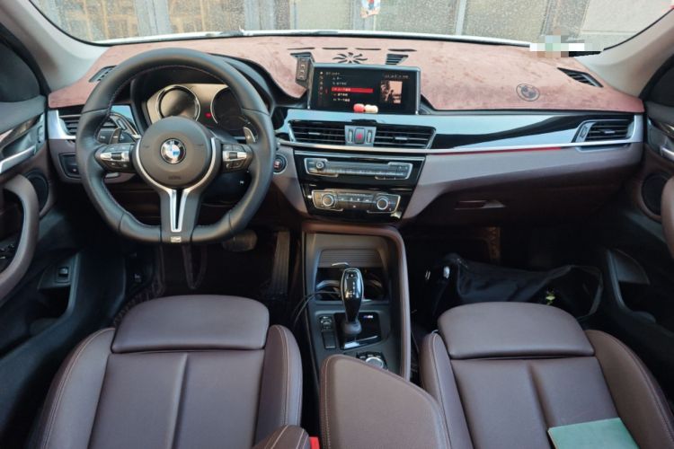 Used BMW X1 2020 sDrive20Li Fashion Model Center Console