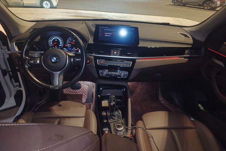 Used BMW X1 2020 sDrive20Li Premium Edition Center Console