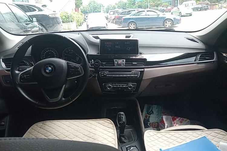 Used BMW X1 2020 sDrive20Li Fashion Model Center Console