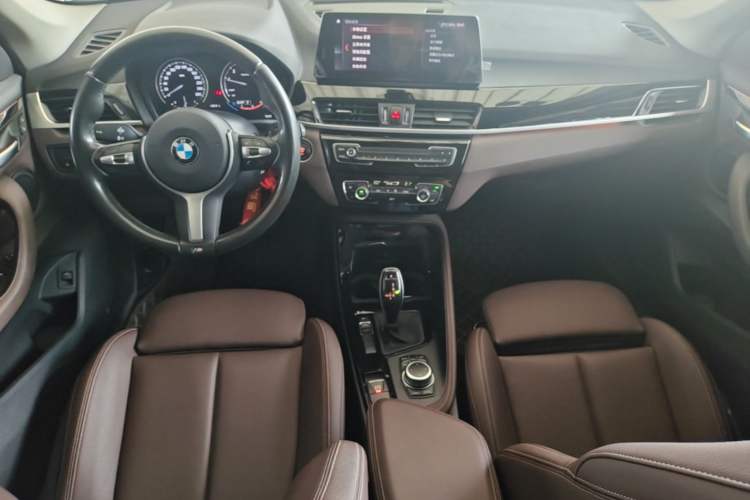 Used BMW X1 2020 sDrive20Li Premium Edition Center Console