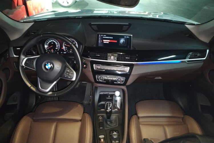 Used BMW X1 2020 sDrive20Li Fashion Model Center Console