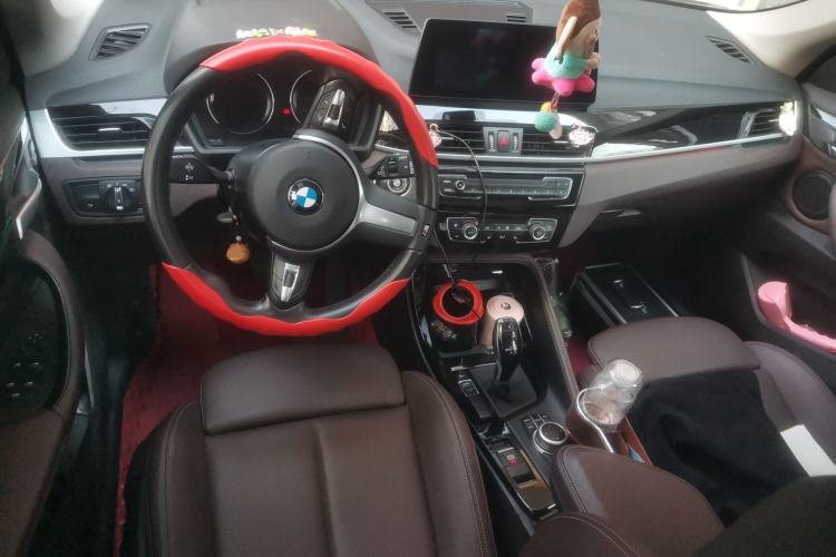 Used BMW X1 2020 sDrive20Li Premium Edition Center Console