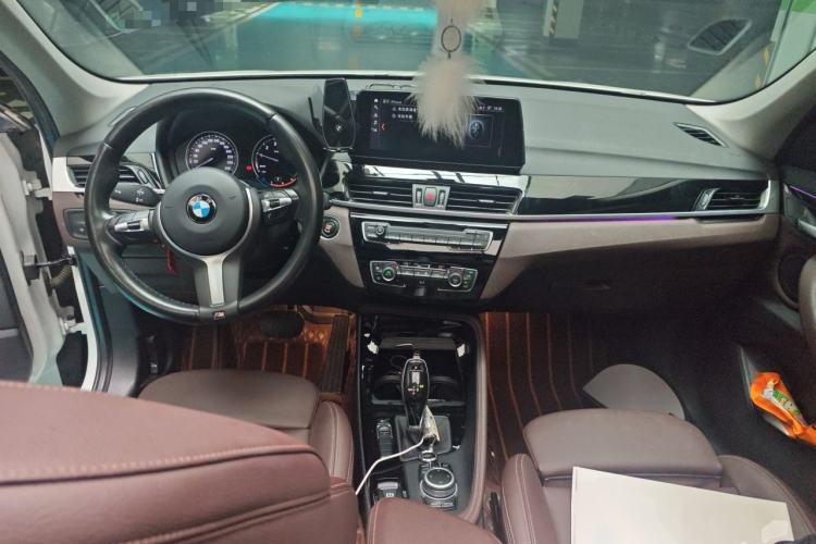 Used BMW X1 2020 sDrive20Li Premium Edition Center Console