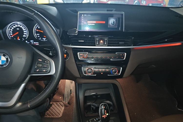 Used BMW X1 2020 sDrive20Li Fashion Model Center Console