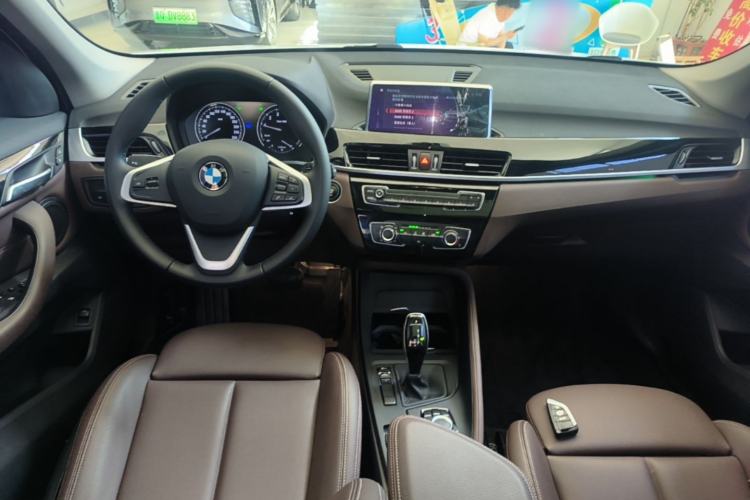 Used BMW X1 2020 sDrive20Li Fashion Model Center Console