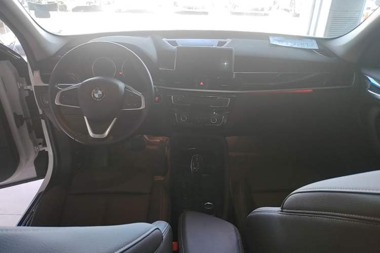 Used BMW X1 2020 sDrive20Li Fashion Model Center Console