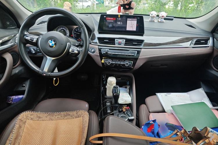 Used BMW X1 2020 xDrive25Li Luxury Edition Center Console