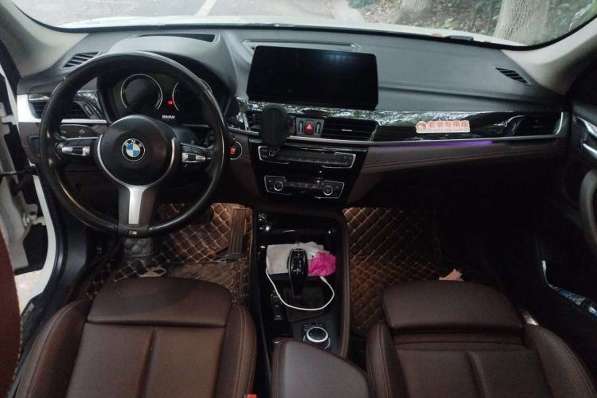 Used BMW X1 2020 xDrive25Li Luxury Edition Center Console
