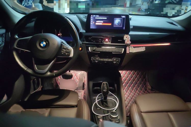 Used BMW X1 2020 sDrive25Li Leading Model Center Console