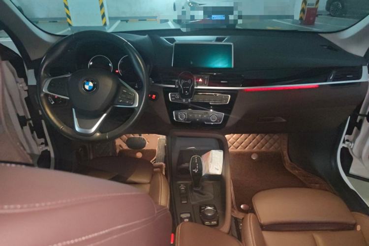 Used BMW X1 2020 sDrive20Li Fashion Model Center Console