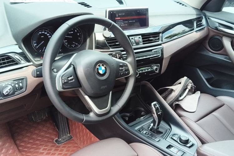 Used BMW X1 2020 sDrive20Li Fashion Model Center Console