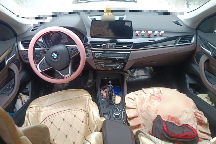 Used BMW X1 2020 sDrive25Li Leading Model Center Console