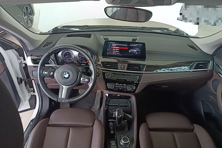 Used BMW X1 2020 xDrive25Li Luxury Edition Center Console
