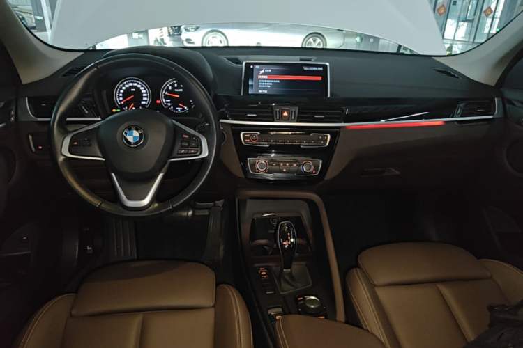 Used BMW X1 2020 sDrive20Li Fashion Model Center Console